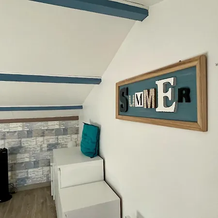 Apartment Superbe Duplex - Terrasse Ensoleillee, 300m