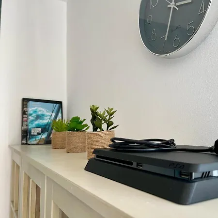 Apartment Superbe Duplex - Terrasse Ensoleillee, 300m
