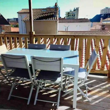 Apartment Superbe Duplex - Terrasse Ensoleillee, 300m