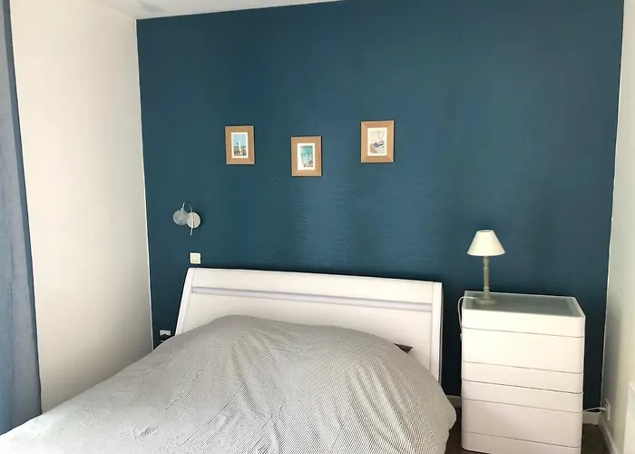 Διαμέρισμα Superbe Duplex - Terrasse Ensoleillee, 300m *