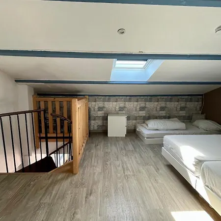 Superbe Duplex - Terrasse Ensoleillee, 300m *