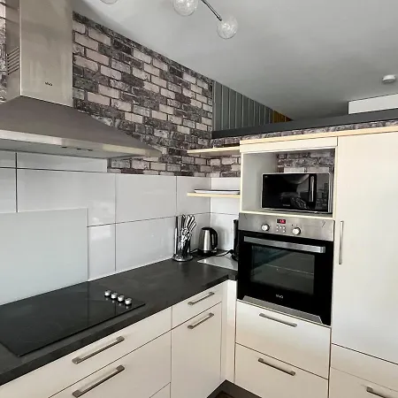 Apartment Superbe Duplex - Terrasse Ensoleillee, 300m