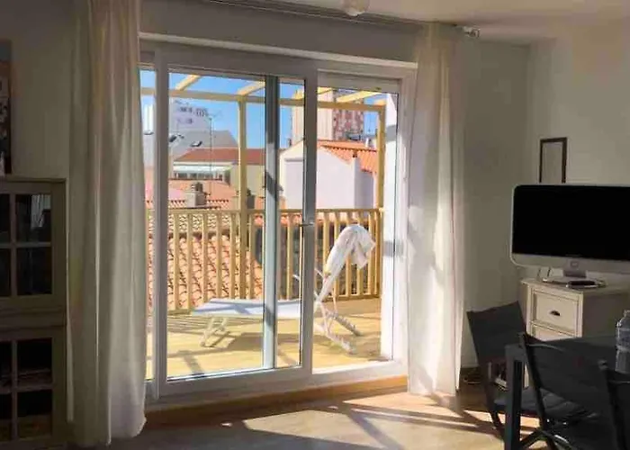 Superbe Duplex - Terrasse Ensoleillee, 300m